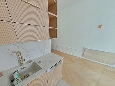 APPARTEMENT T3 A LOUER - LYON 2EME ARRONDISSEMENT La Bourse-Grenette - 79.13 m2 - 1 800 € charges comprises par mois