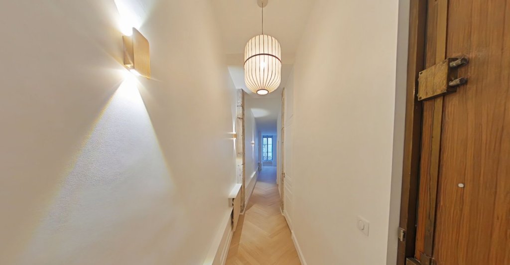 APPARTEMENT T3 A LOUER - LYON 2EME ARRONDISSEMENT La Bourse-Grenette - 79.13 m2 - 1�800�&euro; charges comprises par mois