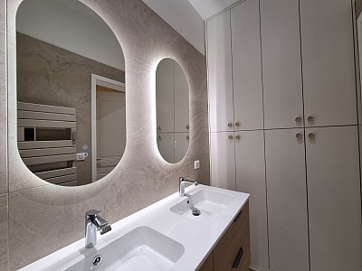 APPARTEMENT T3 A LOUER - LYON 2EME ARRONDISSEMENT La Bourse-Grenette - 79.13 m2 - 1�800�&euro; charges comprises par mois