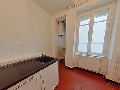 APPARTEMENT T3 A LOUER - LYON 2EME ARRONDISSEMENT Bellecour-Sala - 72.36 m2 - 1 125 &euro; charges comprises par mois