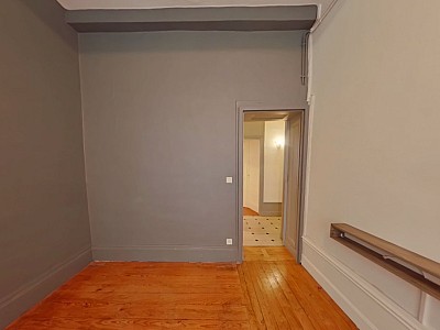 APPARTEMENT T3 A LOUER - LYON 2EME ARRONDISSEMENT Bellecour-Sala - 72.36 m2 - 1 125 &euro; charges comprises par mois