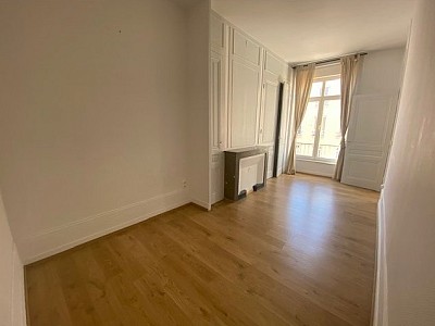 APPARTEMENT T3 A LOUER - LYON 2EME ARRONDISSEMENT Gailleton-A. Comte - 66.53 m2 - 1 070 &euro; charges comprises par mois