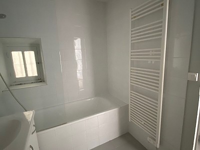 APPARTEMENT T3 A LOUER - LYON 2EME ARRONDISSEMENT Gailleton-A. Comte - 66.53 m2 - 1 070 &euro; charges comprises par mois