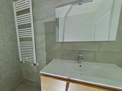 APPARTEMENT T3 A LOUER - LYON 2EME ARRONDISSEMENT - 69.6 m2 - 1 520 € charges comprises par mois