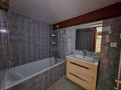 APPARTEMENT T3 A LOUER - LYON 2EME ARRONDISSEMENT Bellecour-Sala - 66.69 m2 - 1 300 € charges comprises par mois