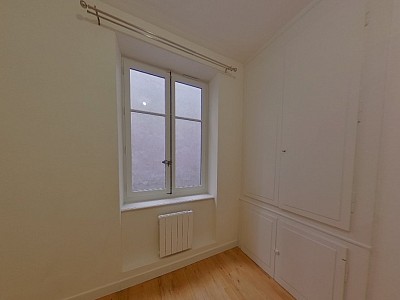 APPARTEMENT T3 A LOUER - LYON 2EME ARRONDISSEMENT Bellecour-Sala - 65.29 m2 - 1 080 &euro; charges comprises par mois