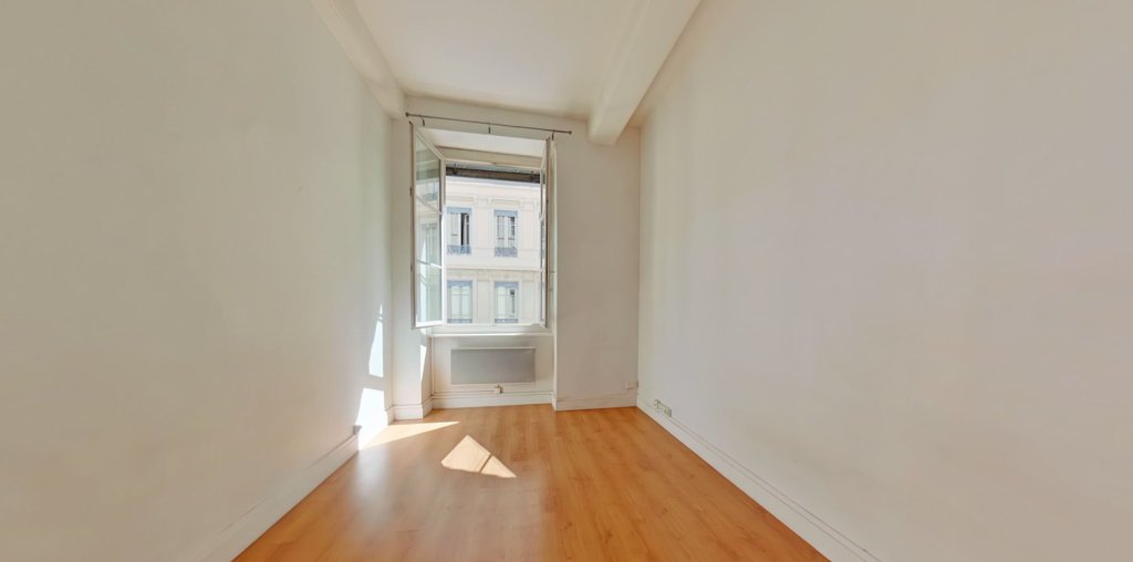 APPARTEMENT T3 A LOUER - LYON 2EME ARRONDISSEMENT Gailleton-A. Comte - 49.18 m2 - 844 &euro; charges comprises par mois