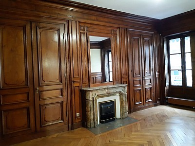 APPARTEMENT T3 A LOUER - LYON 3EME ARRONDISSEMENT - 119 m2 - 1495 € charges comprises par mois