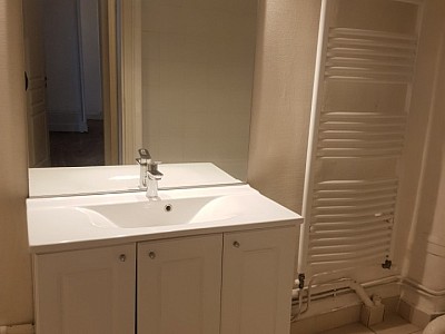 APPARTEMENT T3 A LOUER - LYON 3EME ARRONDISSEMENT Jussieu - 93.31 m2 - 1260€ charges comprises par mois