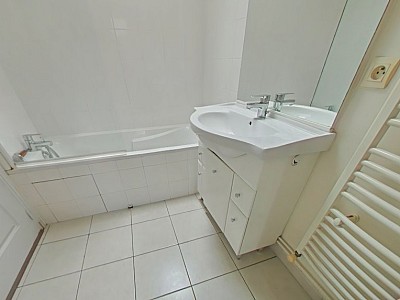 APPARTEMENT T3 A LOUER - LYON 3EME ARRONDISSEMENT Voltaire - 80.63 m2 - 1230€ charges comprises par mois