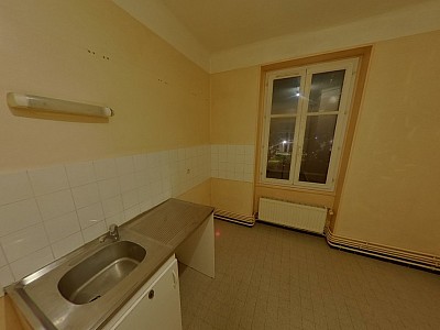 APPARTEMENT T3 A LOUER - LYON 3EME ARRONDISSEMENT Saint-Maximin-Sisley - 84.42 m2 - 980 € charges comprises par mois