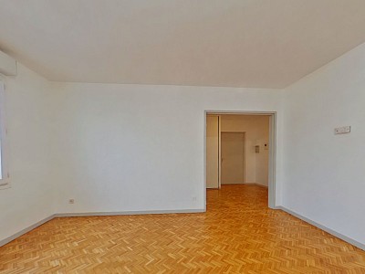 APPARTEMENT T3 A LOUER - LYON 3EME ARRONDISSEMENT - 71.39 m2 - 1 165 € charges comprises par mois