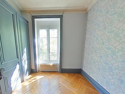 APPARTEMENT T3 A LOUER - LYON 3EME ARRONDISSEMENT Jussieu - 83.8 m2 - 1 360 &euro; charges comprises par mois