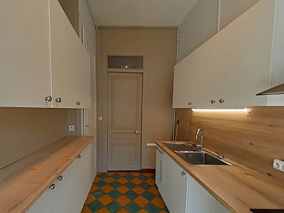 APPARTEMENT T3 A LOUER - LYON 3EME ARRONDISSEMENT Jussieu - 83.8 m2 - 1 360 &euro; charges comprises par mois