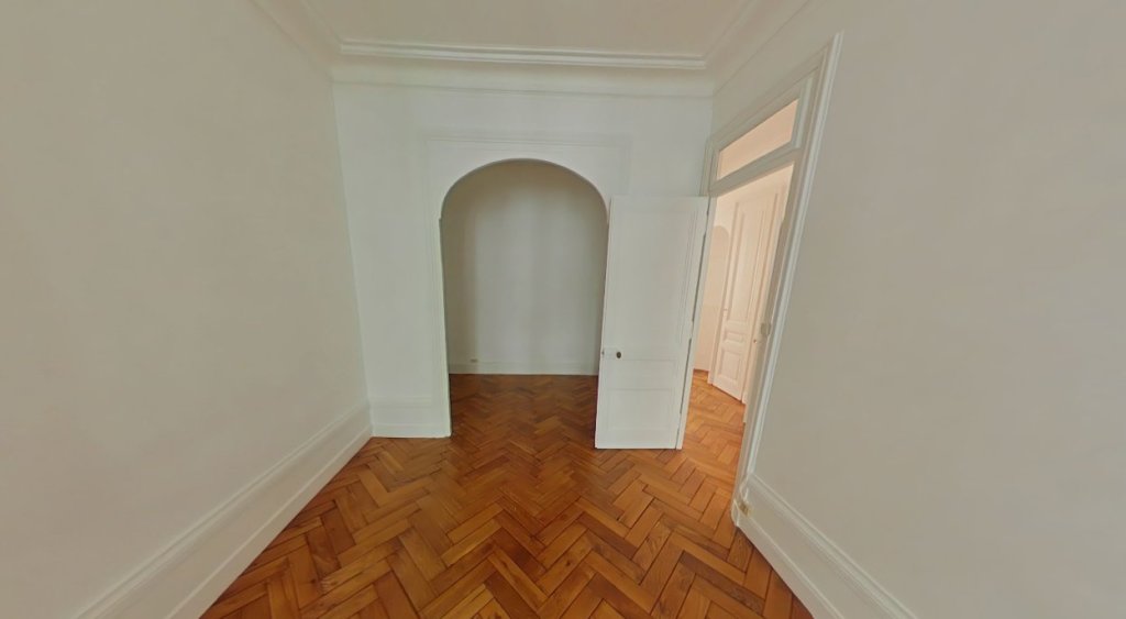 APPARTEMENT T3 A LOUER - LYON 3EME ARRONDISSEMENT Mutualite-Liberte - 96.06 m2 - 1 450 &euro; charges comprises par mois