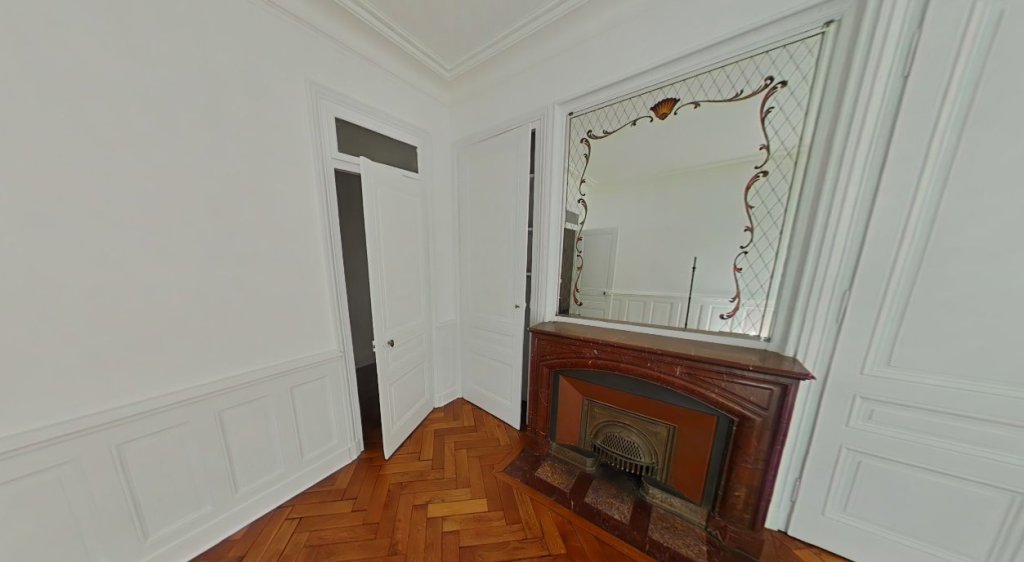 APPARTEMENT T3 A LOUER - LYON 3EME ARRONDISSEMENT Mutualite-Liberte - 96.06 m2 - 1 450 &euro; charges comprises par mois