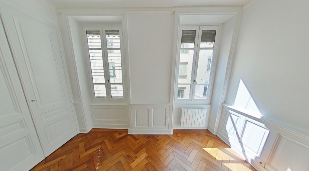 APPARTEMENT T3 A LOUER - LYON 3EME ARRONDISSEMENT Mutualite-Liberte - 96.06 m2 - 1 450 &euro; charges comprises par mois