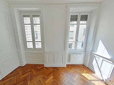APPARTEMENT T3 A LOUER - LYON 3EME ARRONDISSEMENT Mutualite-Liberte - 96.06 m2 - 1 450 € charges comprises par mois