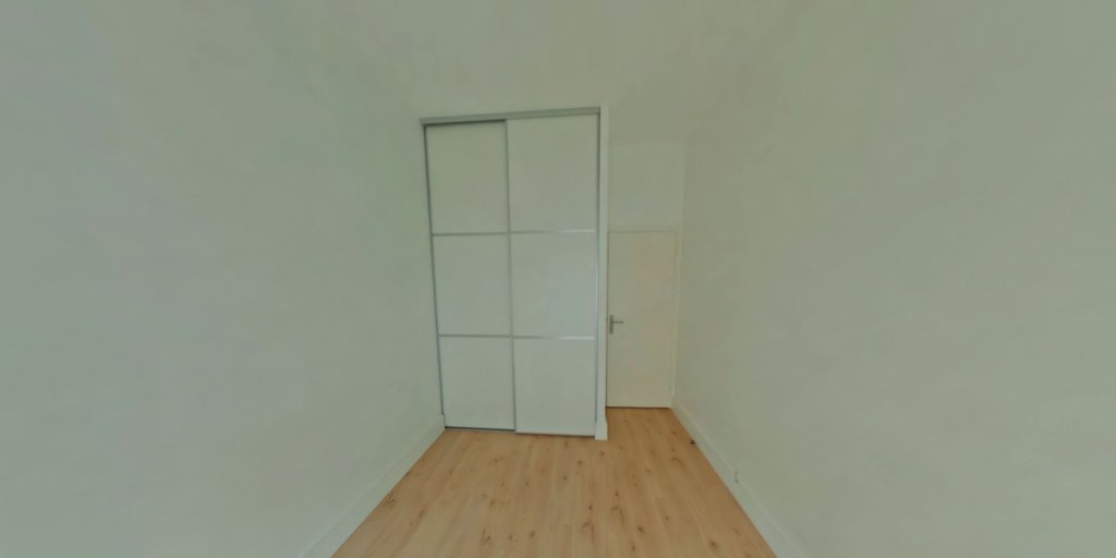 APPARTEMENT T3 A LOUER - LYON 3EME ARRONDISSEMENT Jussieu - 77.46 m2 - 1 250 &euro; charges comprises par mois