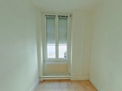 APPARTEMENT T3 A LOUER - LYON 3EME ARRONDISSEMENT Jussieu - 77.46 m2 - 1 250 € charges comprises par mois