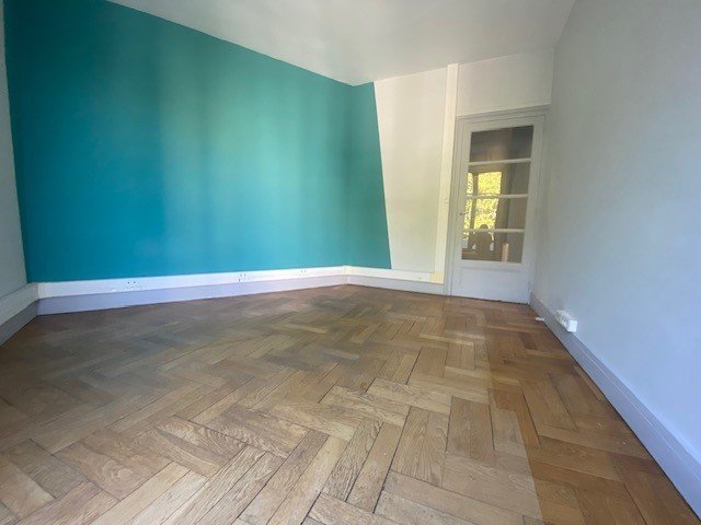 APPARTEMENT T3 A LOUER - LYON 3EME ARRONDISSEMENT Saint-Maximin-Sisley - 46 m2 - 832 &euro; charges comprises par mois