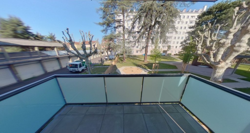 APPARTEMENT T3 A LOUER - LYON 3EME ARRONDISSEMENT Jules Verne-Acacias - 65.45 m2 - 1 070 &euro; charges comprises par mois