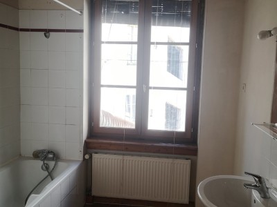 APPARTEMENT T3 A LOUER - LYON 3EME ARRONDISSEMENT - 76,66 m2 - 965 € charges comprises par mois