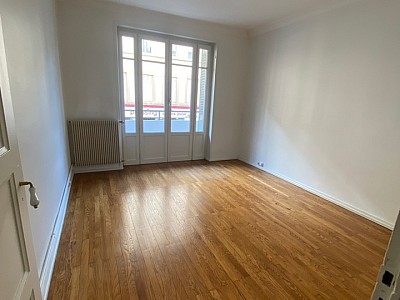 APPARTEMENT T3 A LOUER - LYON 4EME ARRONDISSEMENT Bony Bonnet - 65.3 m2 - 1040€ charges comprises par mois