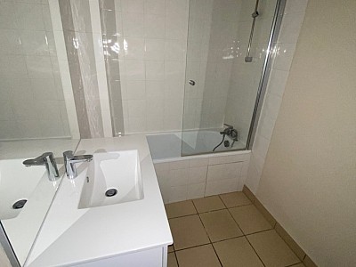 APPARTEMENT T3 A LOUER - LYON 4EME ARRONDISSEMENT Bony Bonnet - 65.3 m2 - 1040€ charges comprises par mois
