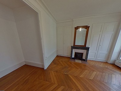 APPARTEMENT T3 A LOUER - LYON 5EME ARRONDISSEMENT Saint-Paul - 76.11 m2 - 1006,15€ charges comprises par mois