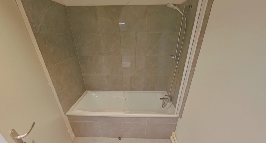 APPARTEMENT T3 A LOUER - LYON 5EME ARRONDISSEMENT Saint-Georges - 70.46 m2 - 1 145 &euro; charges comprises par mois