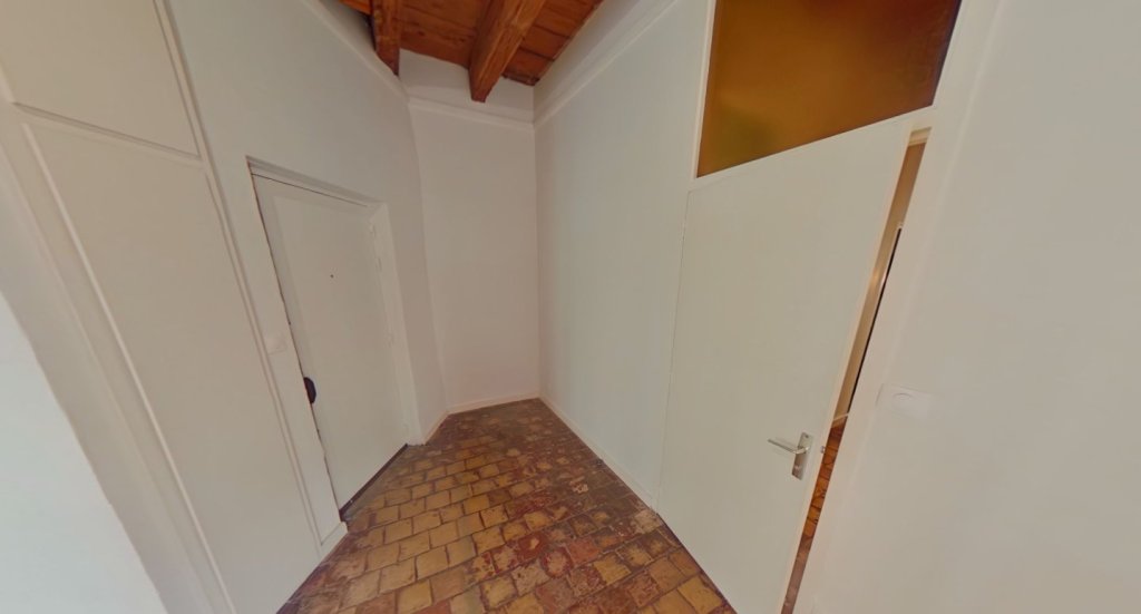 APPARTEMENT T3 A LOUER - LYON 5EME ARRONDISSEMENT Saint-Georges - 70.46 m2 - 1 145 &euro; charges comprises par mois