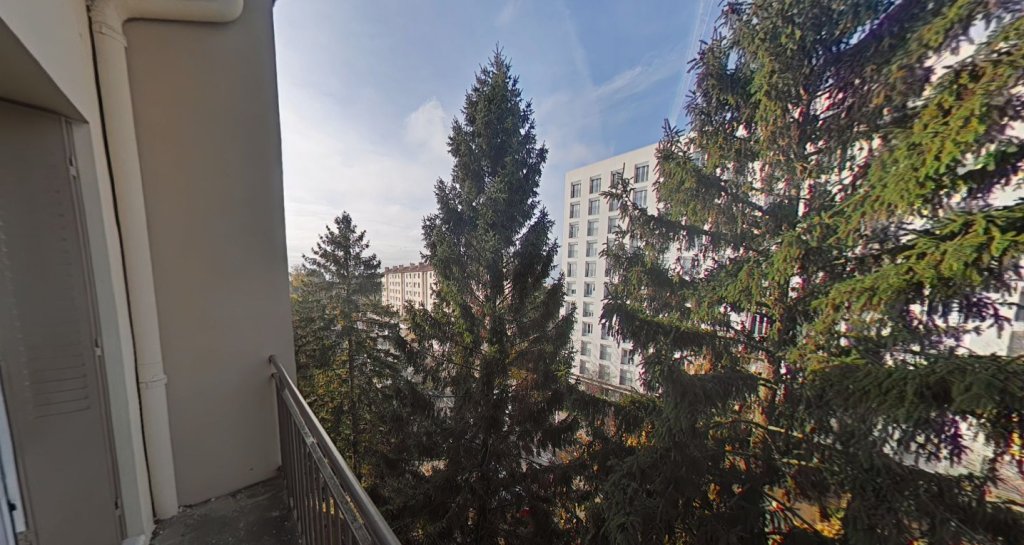 APPARTEMENT T3 A LOUER - LYON 5EME ARRONDISSEMENT Saint-Irenee - 67.06 m2 - 975�&euro; charges comprises par mois