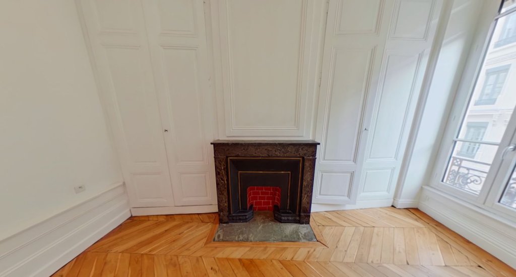 APPARTEMENT T3 A LOUER - LYON 5EME ARRONDISSEMENT Saint-Paul - 63.27 m2 - 1�040�&euro; charges comprises par mois