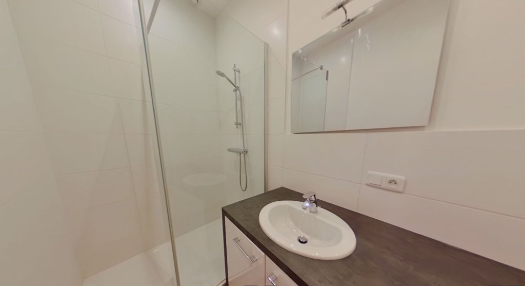 APPARTEMENT T3 A LOUER - LYON 5EME ARRONDISSEMENT Saint-Paul - 63.27 m2 - 1�040�&euro; charges comprises par mois