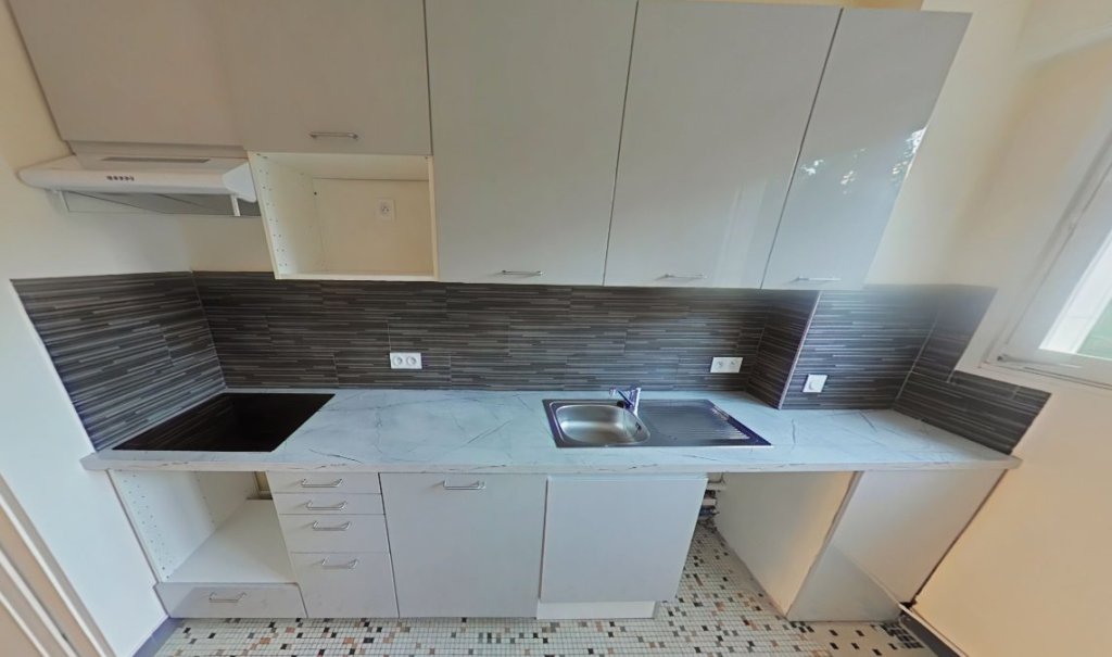 APPARTEMENT T3 A LOUER - LYON 5EME ARRONDISSEMENT Les Castors-Les Granges - 85.1 m2 - 1 210 &euro; charges comprises par mois