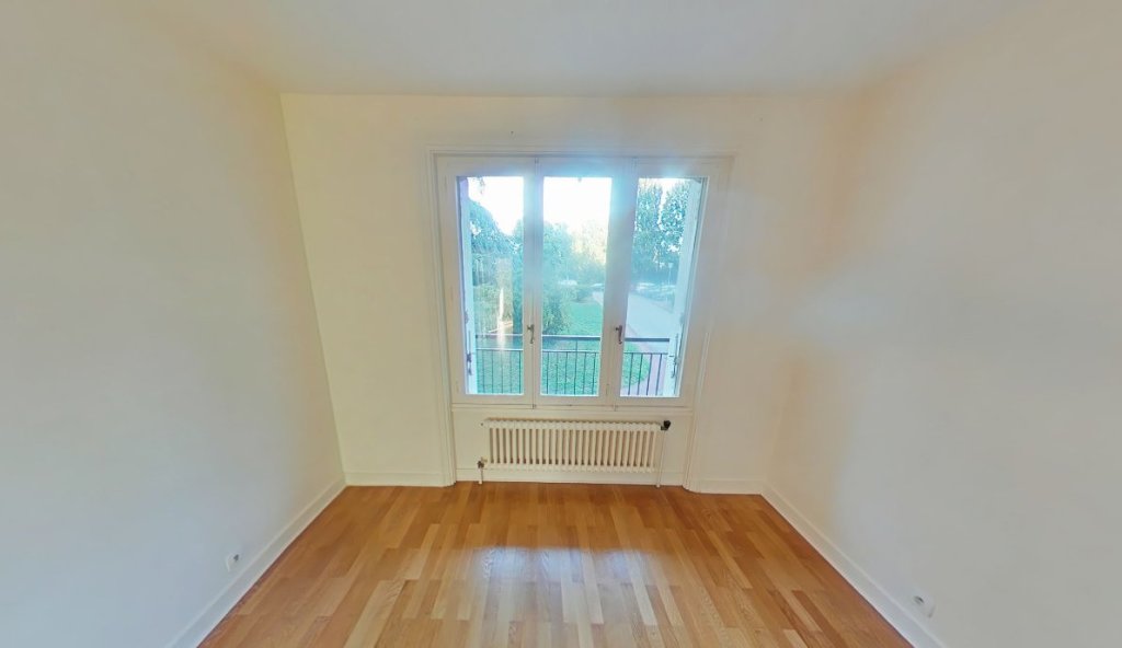 APPARTEMENT T3 A LOUER - LYON 5EME ARRONDISSEMENT Les Castors-Les Granges - 85.1 m2 - 1 210 &euro; charges comprises par mois