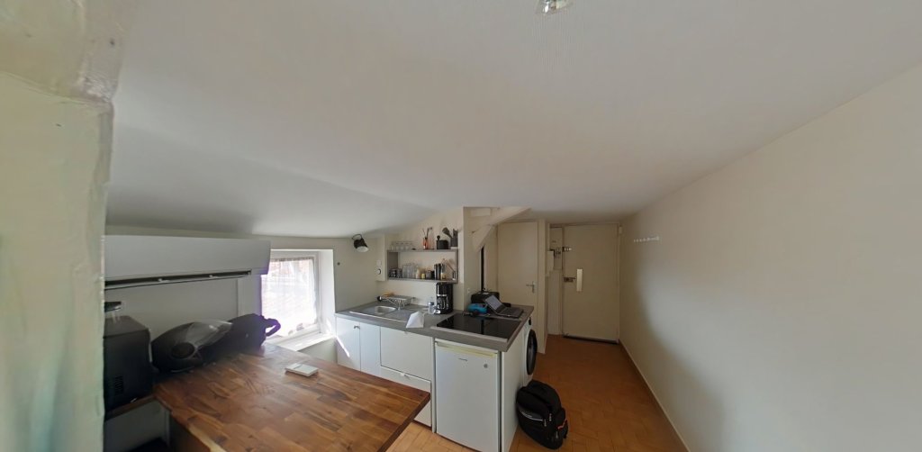 APPARTEMENT T3 A LOUER - LYON 5EME ARRONDISSEMENT Loyasse-Saint-Just - 41.43 m2 - 737 &euro; charges comprises par mois