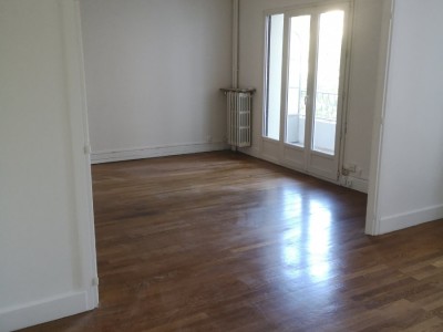 APPARTEMENT T3 - LYON 6EME ARRONDISSEMENT - 87,01 m2 - LOUÉ