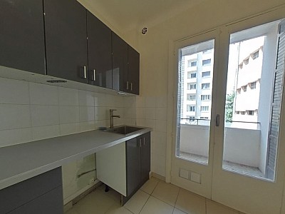 APPARTEMENT T3 A LOUER - LYON 6EME ARRONDISSEMENT Les Belges - 77.6 m2 - 1137€ charges comprises par mois