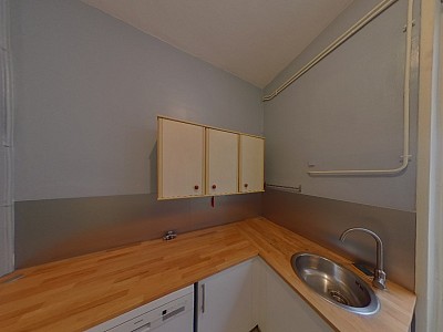 APPARTEMENT T3 A LOUER - LYON 6EME ARRONDISSEMENT Edgard Quinet - 74.82 m2 - 1117€ charges comprises par mois