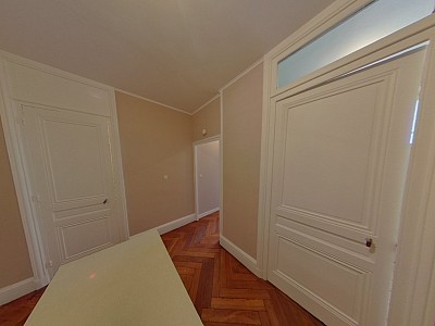 APPARTEMENT T3 A LOUER - LYON 6EME ARRONDISSEMENT Edgard Quinet - 74.82 m2 - 1117€ charges comprises par mois