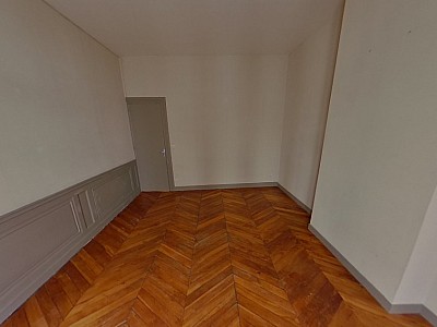 APPARTEMENT T3 A LOUER - LYON 6EME ARRONDISSEMENT Marechal Lyautey - 90 m2 - 1285€ charges comprises par mois