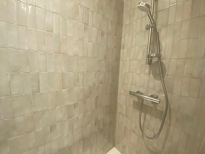 APPARTEMENT T2 A LOUER - LYON 6EME ARRONDISSEMENT Vitton - 73.27 m2 - 1 660 &euro; charges comprises par mois