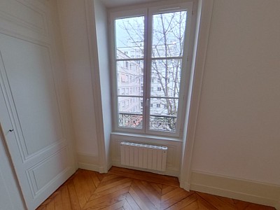 APPARTEMENT T3 A LOUER - LYON 6EME ARRONDISSEMENT Puvis de Chavannes - 68.87 m2 - 1�245�&euro; charges comprises par mois