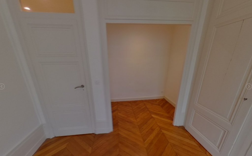 APPARTEMENT T3 A LOUER - LYON 6EME ARRONDISSEMENT Puvis de Chavannes - 68.87 m2 - 1�245�&euro; charges comprises par mois