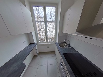 APPARTEMENT T3 A LOUER - LYON 6EME ARRONDISSEMENT Puvis de Chavannes - 68.87 m2 - 1�245�&euro; charges comprises par mois