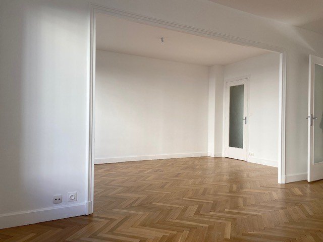 APPARTEMENT T3 A LOUER - LYON 6EME ARRONDISSEMENT l Helvetie - 90.25 m2 - 1 730 &euro; charges comprises par mois
