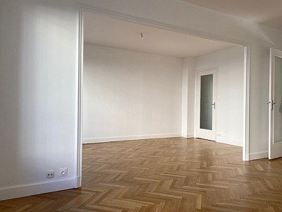 APPARTEMENT T3 A LOUER - LYON 6EME ARRONDISSEMENT l Helvetie - 90.25 m2 - 1 730 € charges comprises par mois