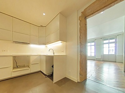 APPARTEMENT T3 A LOUER - LYON 6EME ARRONDISSEMENT Edgard Quinet - 78.45 m2 - 1�155�&euro; charges comprises par mois